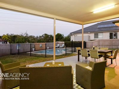 16 Coomaroo Street, Durack