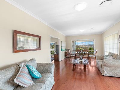 6 Blue Gum Drive, Aberglasslyn