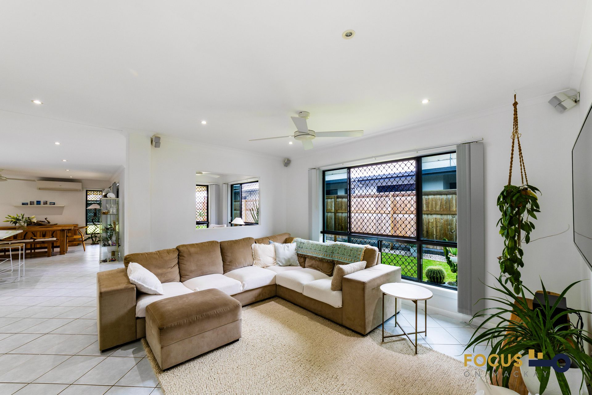 7 Kensington Court, Glenella