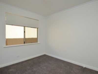 30 Tindals Crescent, Hannans