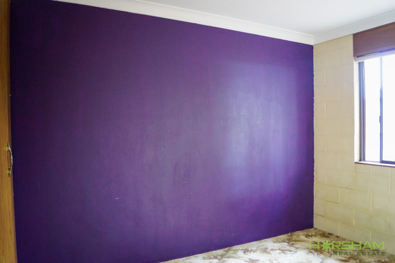 2 / 5 Schwarz Avenue, Horsham