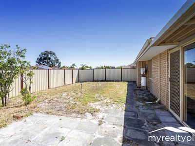 2 Casuarina Way, Morley