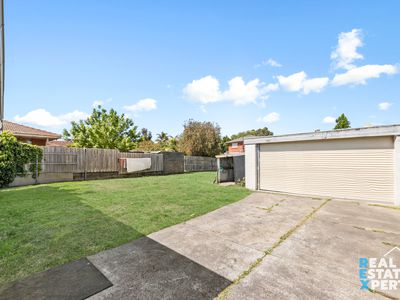 8 Willow Court, Narre Warren