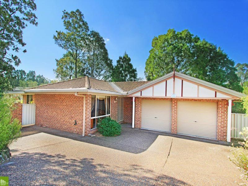 32 Sheringa Grove, Cordeaux Heights