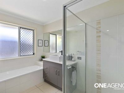 35 Lancaster Circuit, Urraween