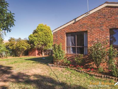 12 Lidgett Place, Florey