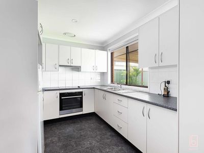 7 Gorokan Drive, Lake Haven