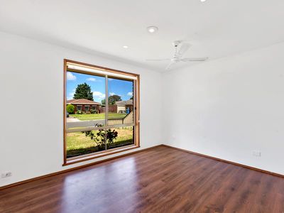 71 Gipps Crescent, Cranbourne North
