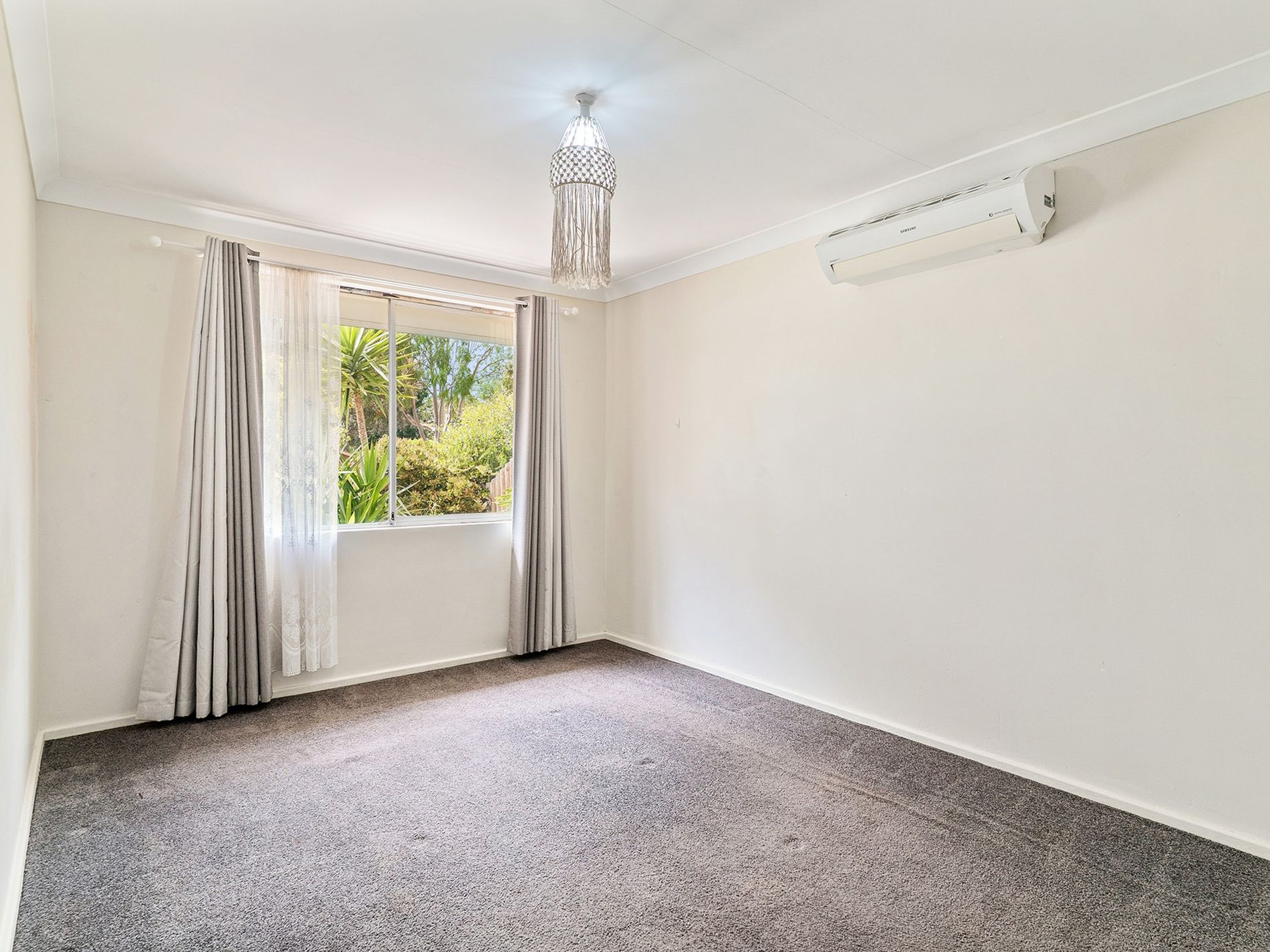 121 Cammillo Road, Camillo