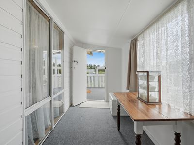 42 Badajos Street, Ross