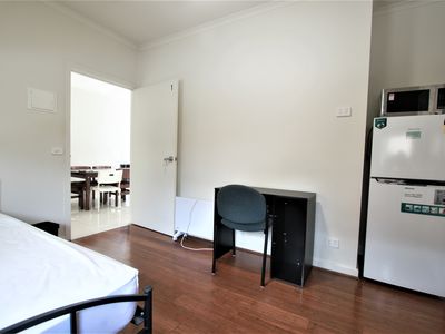 2 / 108 (R2) Wellington Road, Clayton