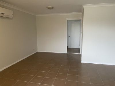 2 / 14 Karwin Street, Tamworth