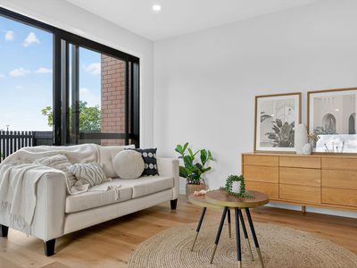 107-113 Tahingamanu Road, Hobsonville