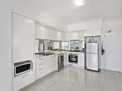 309 / 2 East Quay Drive, Biggera Waters