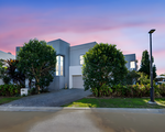 35 Azure Way, Hope Island