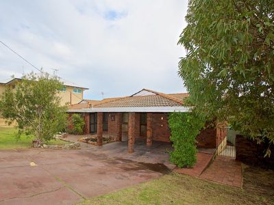 4 Sandringham Street, Trigg