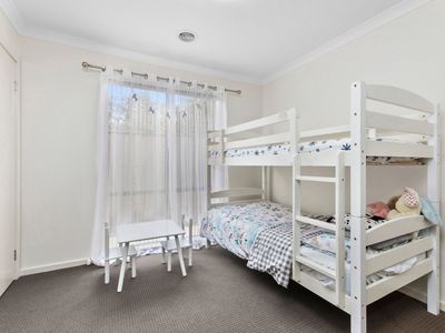 15 Everglade Street, Leopold