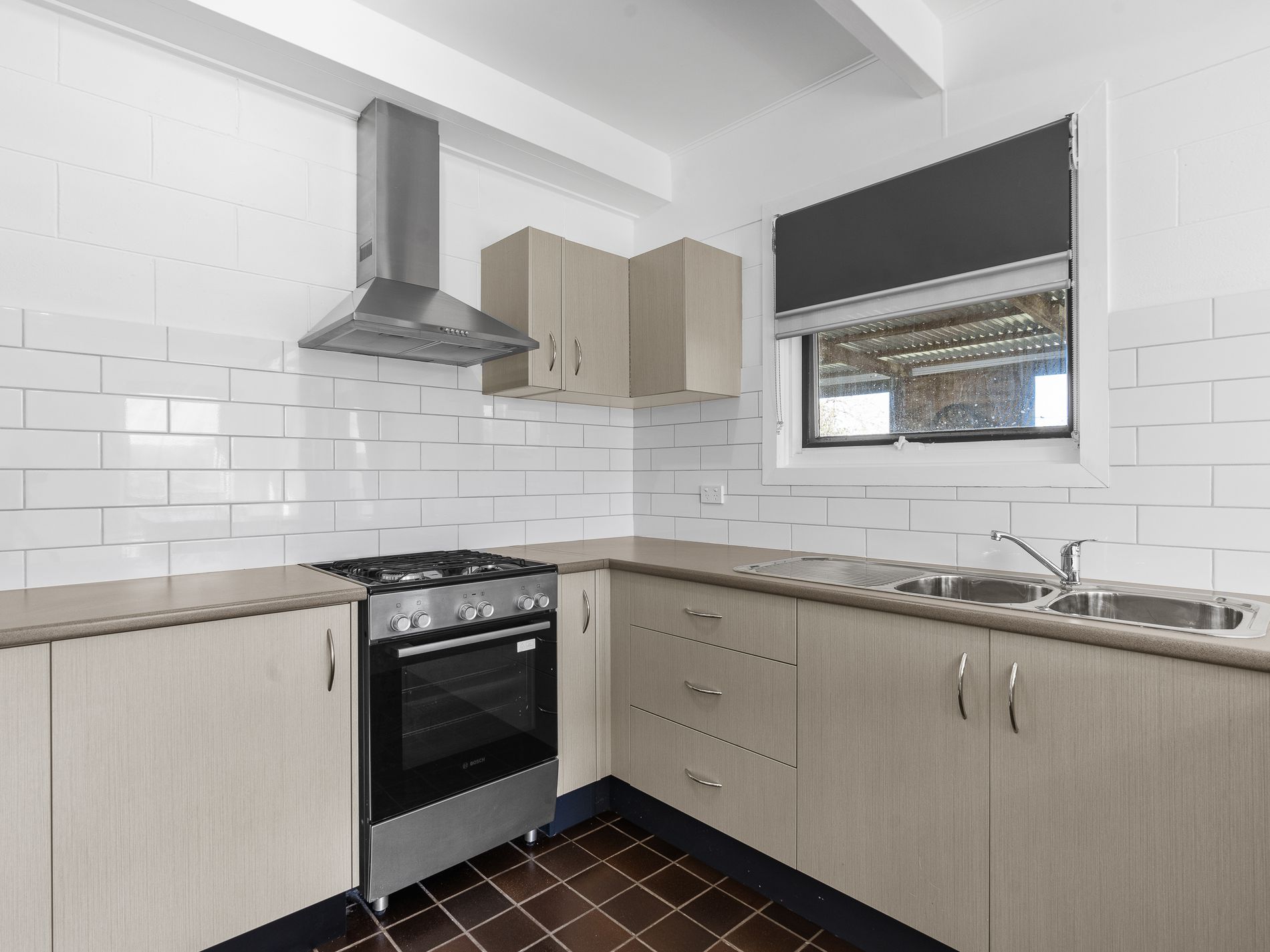 4 South Pacific Crescent, Ulladulla