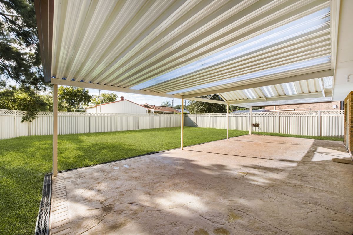 1 Adrian Close, Bateau Bay
