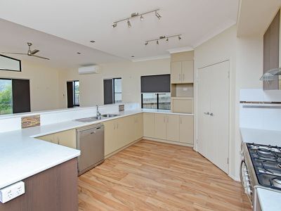 14 Ramsey Court, Lowood