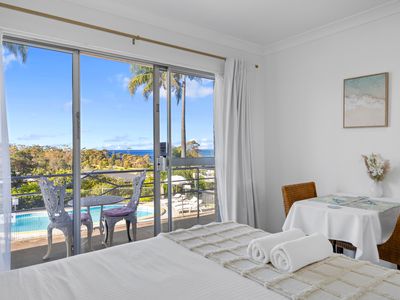 10 Princes Highway, Mollymook