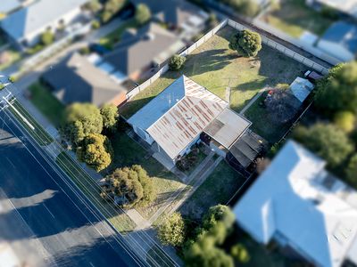 100 Bennett Road, Horsham