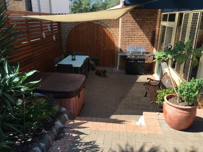 20 Queen Street, Balcolyn