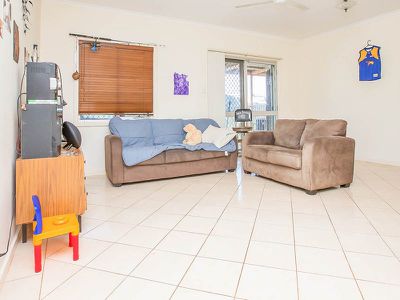 7 Koolama Crescent, South Hedland