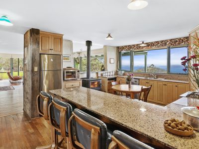 380 Dulcia Road, Gordon