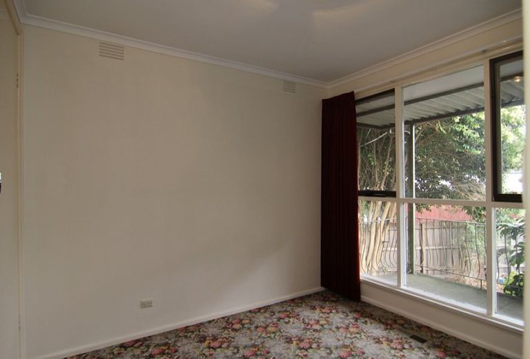 6 Marcella Court, Oakleigh East