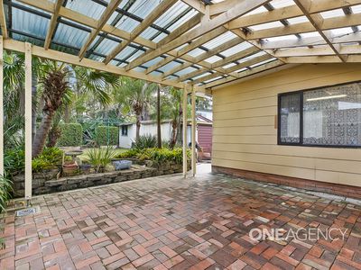 6 Macquarie Street, Albion Park