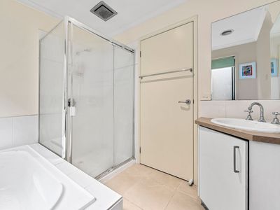 2 / 75 St Mitchell Circuit, Mornington