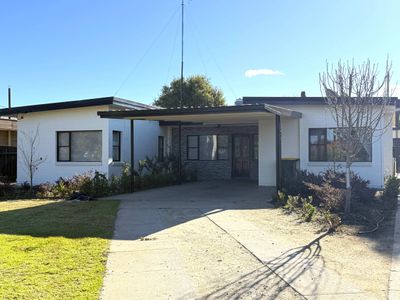 6 Cregan Place, Griffith
