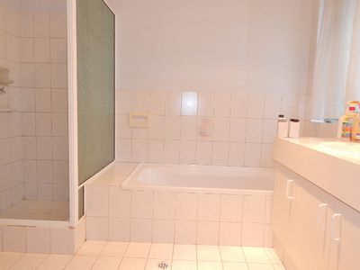 47 B Albemarle Street, Doubleview