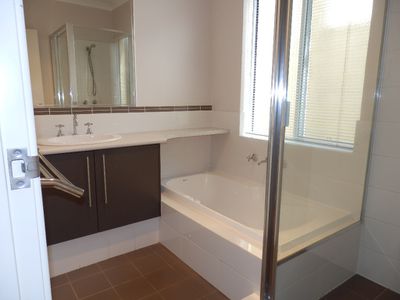 48B Woodrow Avenue, Yokine