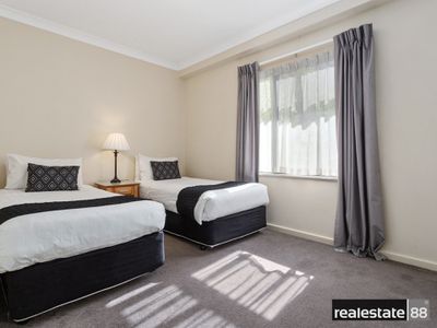 49 / 122 Mounts Bay Road, Perth