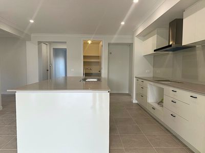22 Wetherby Circuit, Lara