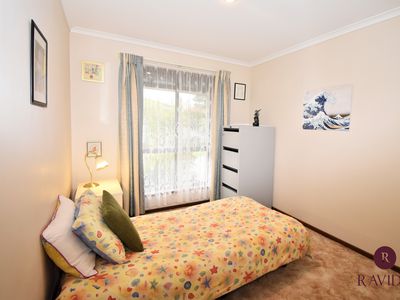 1 / 6 PELICAN COURT, Wangaratta