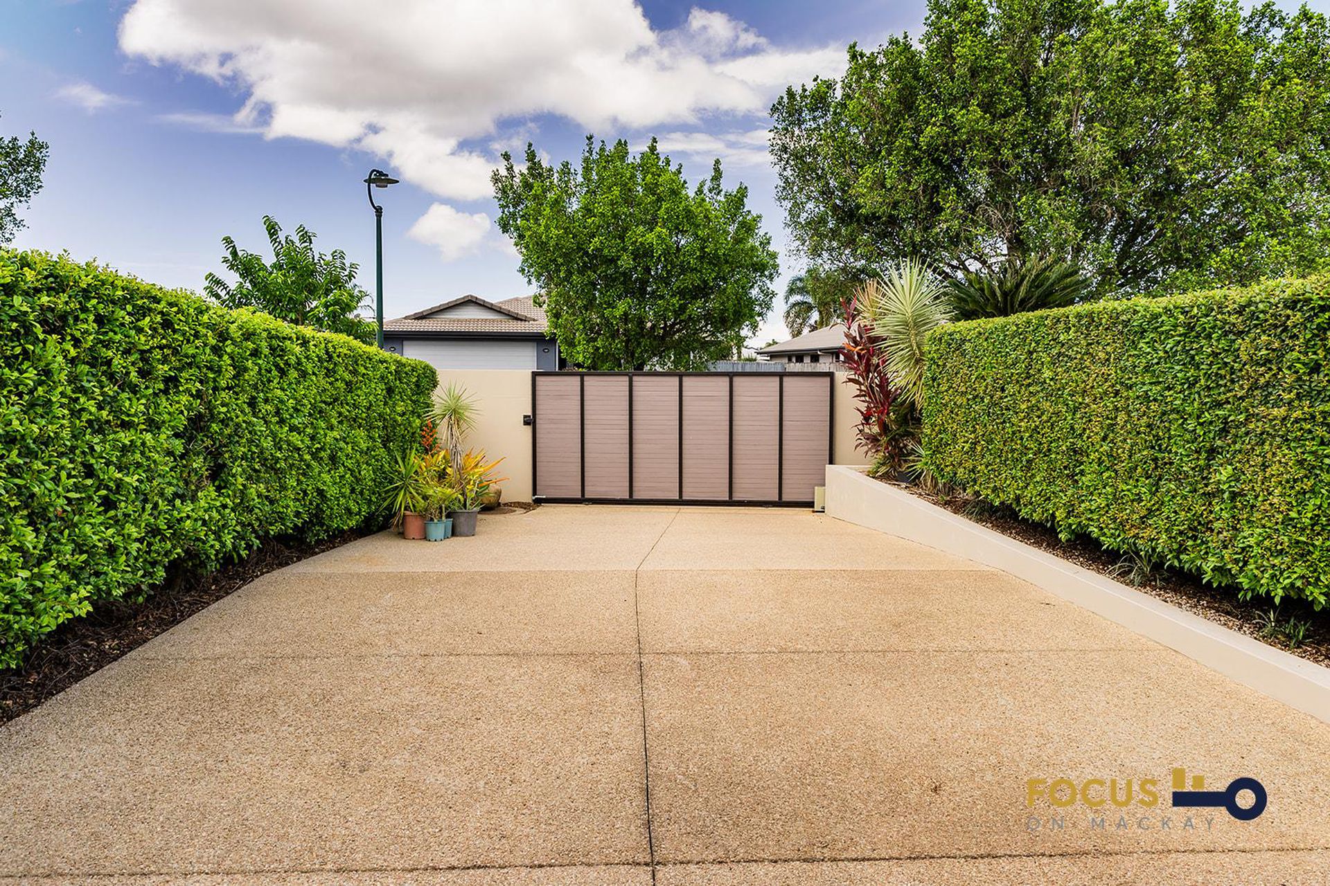 2 Madison Avenue, Glenella