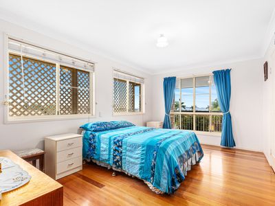 2 Brodie Court, Pacific Heights