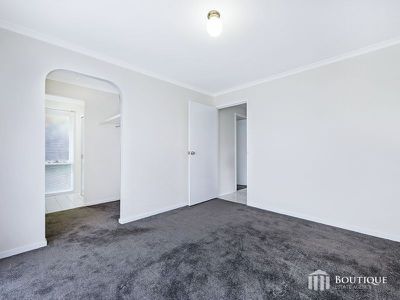 26 Waverley Park Drive, Cranbourne North