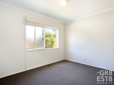 9 Circle Drive North, Cranbourne