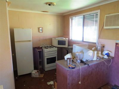 24 Gallop Road, Nullagine