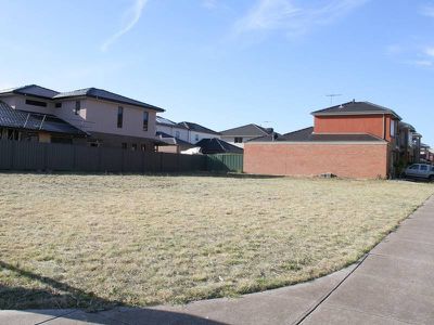 39 Woodburn Avenue, Cairnlea