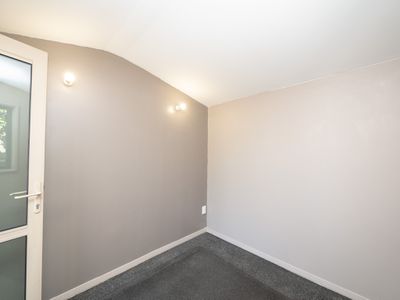 C / 28 Hargest Crescent, St Kilda