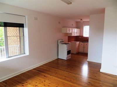 1 / 395 Crown Street, Wollongong