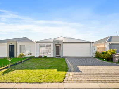 25 Baddesley Way, Canning Vale