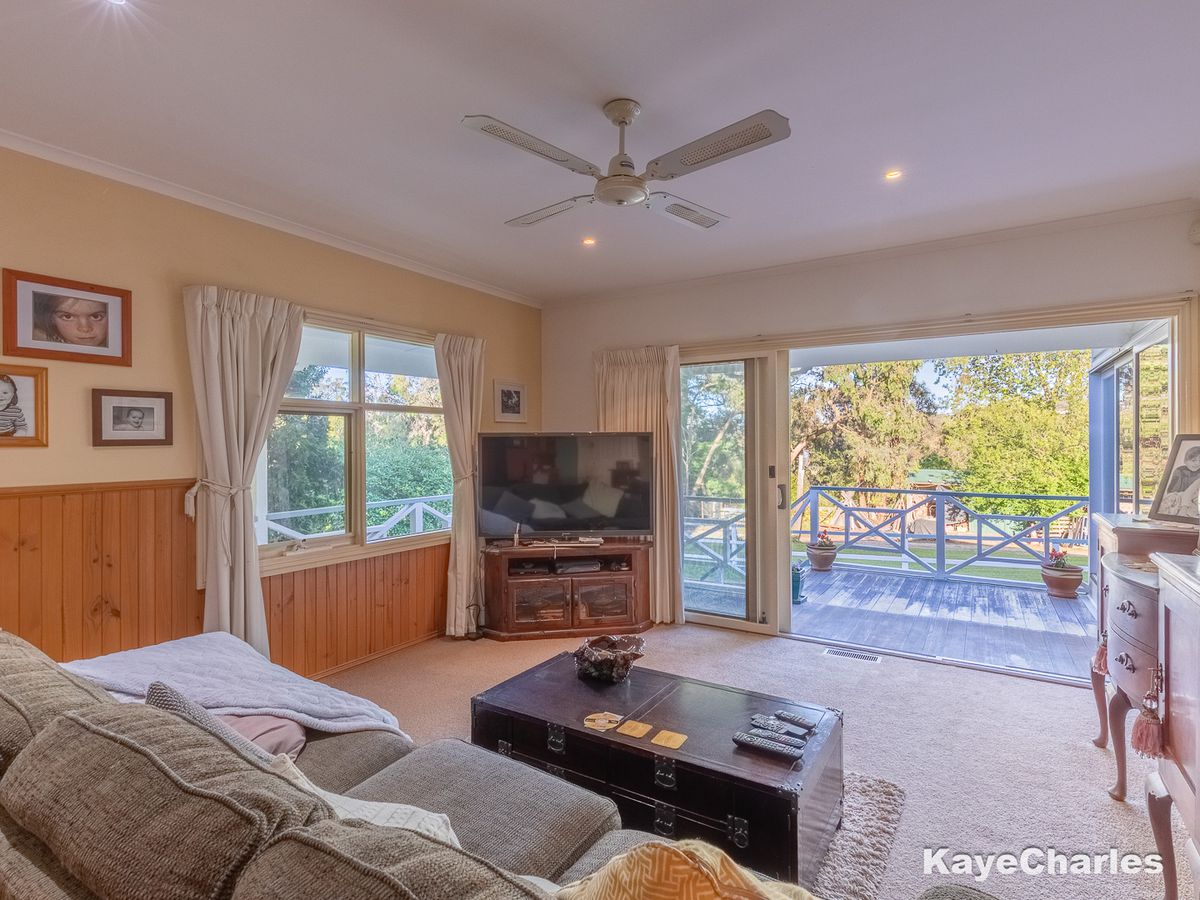 15 Burton Road, Beaconsfield Upper