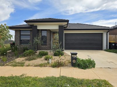 9 Bonito Street, Melton South