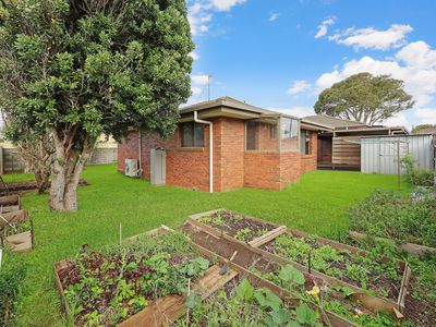 2/142 Dalton Road, Warrnambool